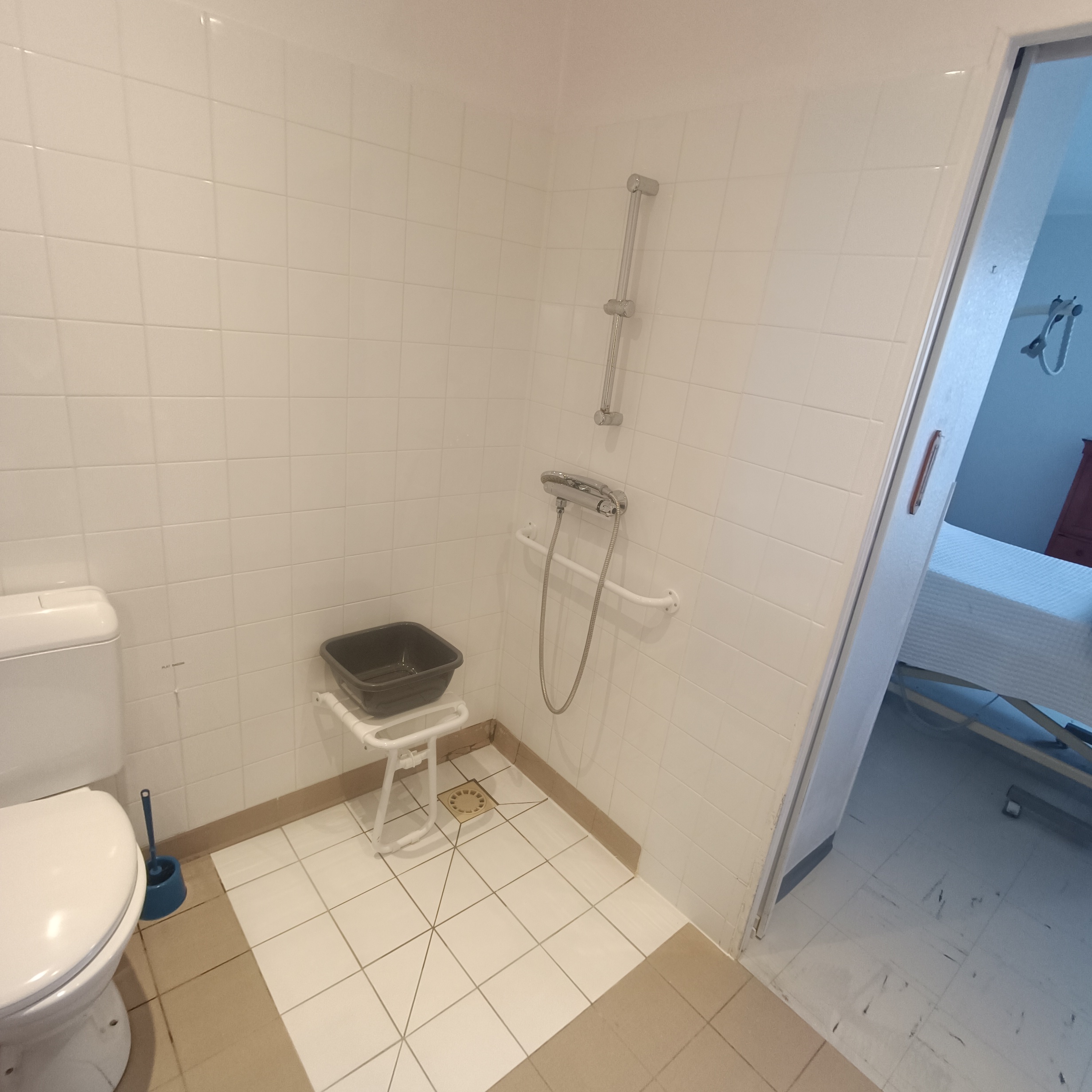 douche à l'italienne